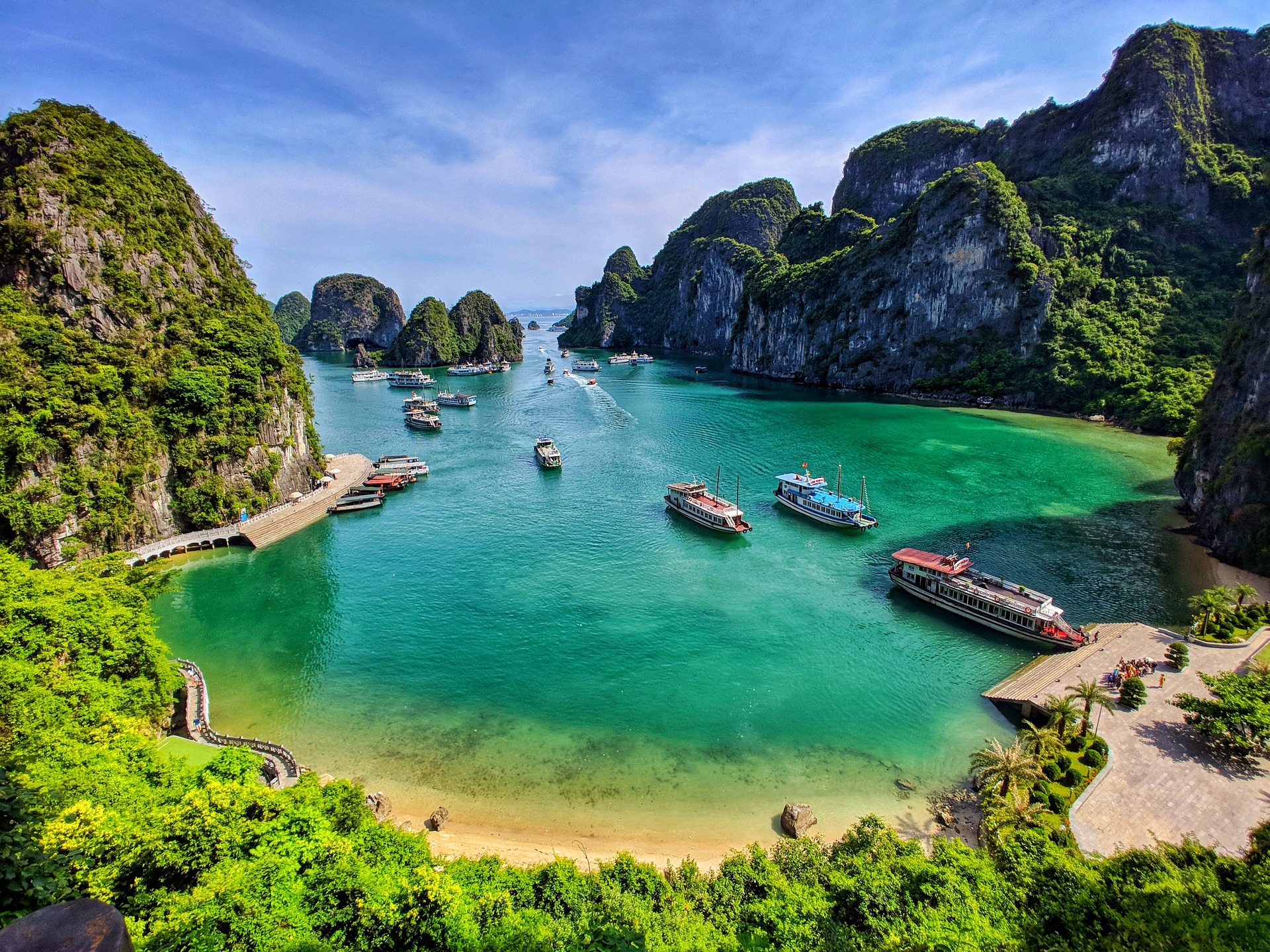 Beautiful Weather in Halong Bay